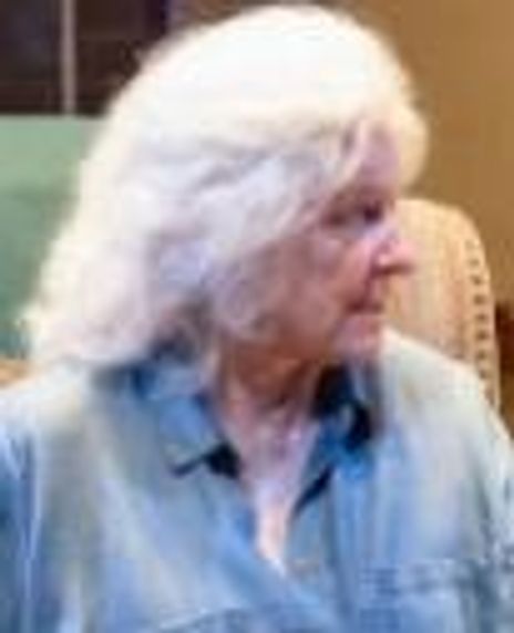 MaryAnn Thebus Headshot