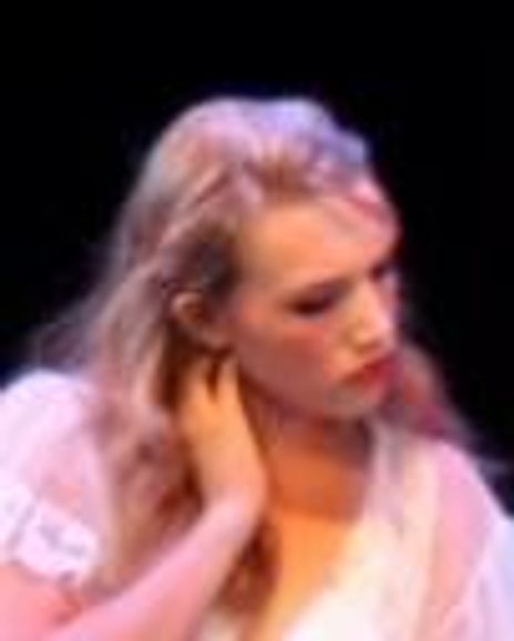 Rebeccas Smootz Headshot