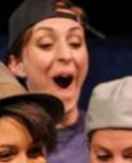 Ali Rose Schultz Headshot