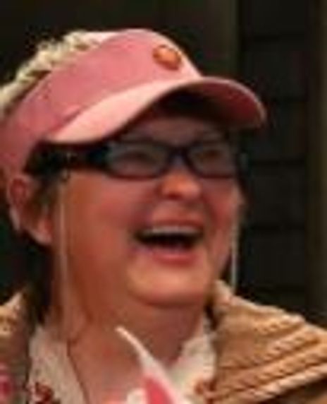 Melissa Becker Headshot