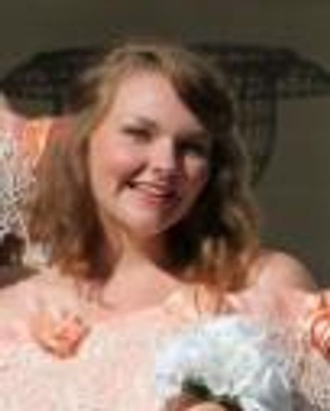 Cara Clough Headshot