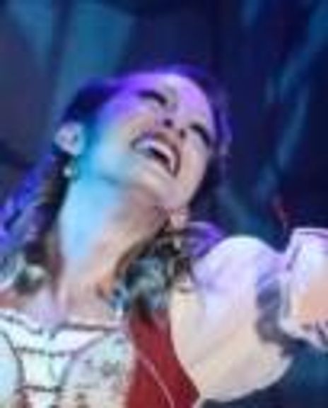 Susan Huckle Headshot