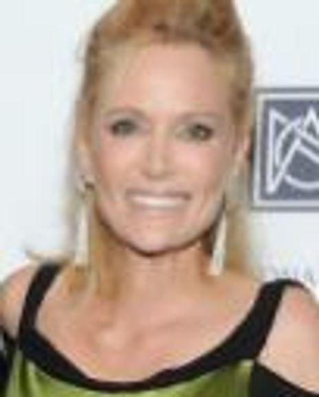 Lisa Rowland Headshot