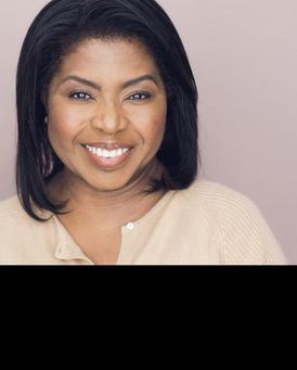 Richarda Abrams Headshot