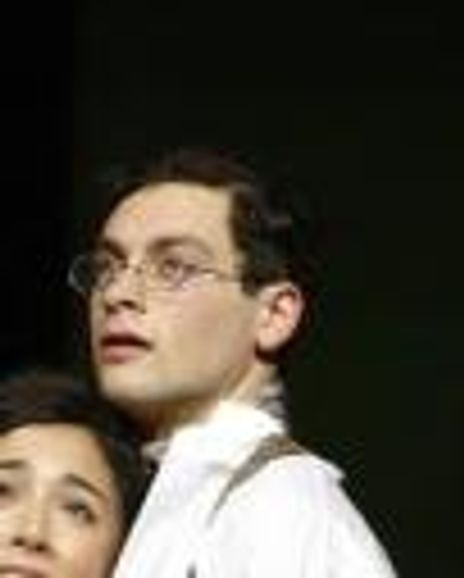 Ethan Saviet Headshot