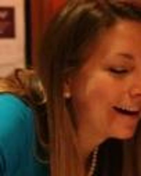 Stacy Bauerlein Headshot