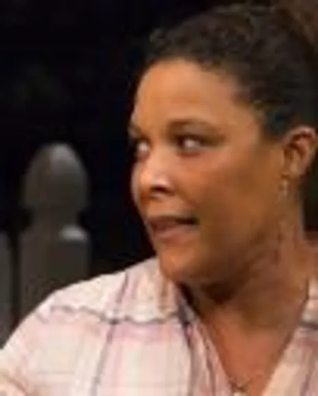 Linder Powell Headshot