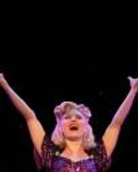 Halyley Podschun Headshot