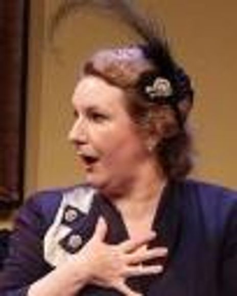 Pamela Kern Headshot