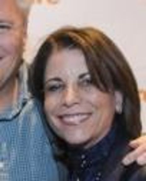 Lisa Bishop Headshot