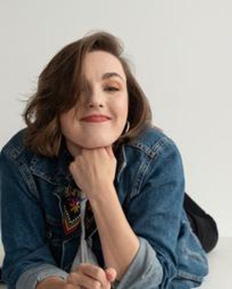 Sarah Caroline Billings Headshot