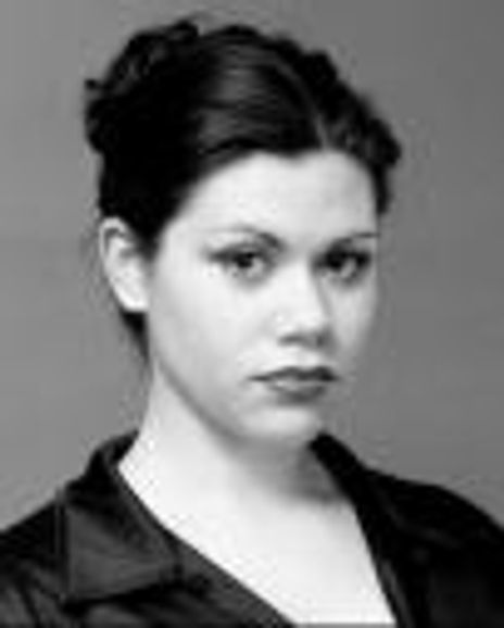 Deya Ozburn Headshot