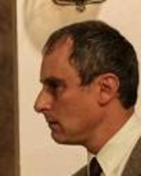 Robert Geller Headshot