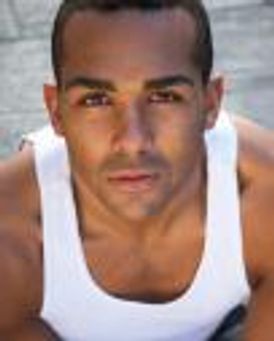 Lee Hollis Bussie Headshot