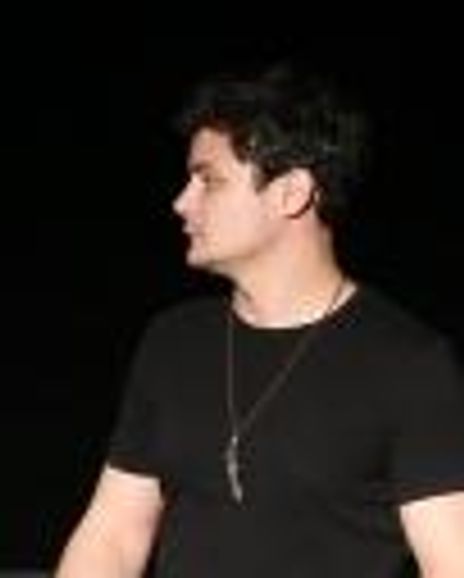 Arturo Ruiz Headshot