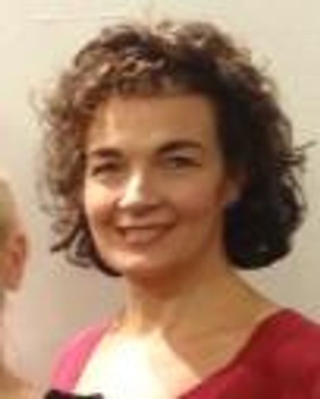 Anna Bamberger Headshot