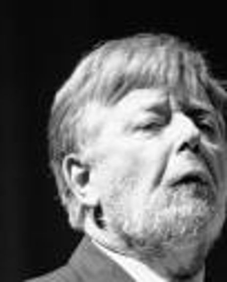 Sir Andrew Davis Headshot