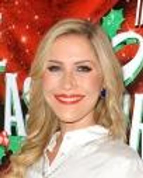 Heidi Range Headshot