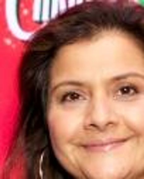 Nina Wadia Headshot