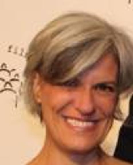 Kay Gayner Headshot