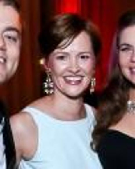 Sheila Kennett Headshot