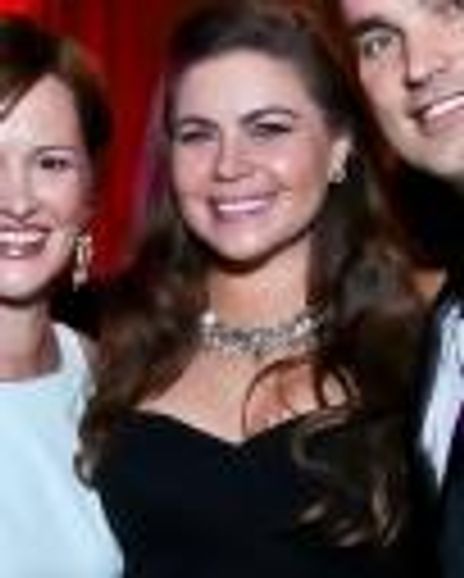 Holly Kammerer Headshot