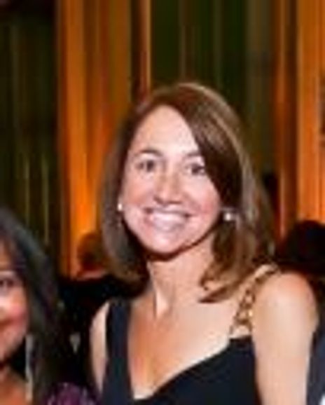 Jane Caldeira Headshot