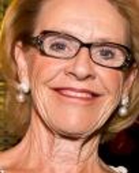 Marcia Carlucci Headshot