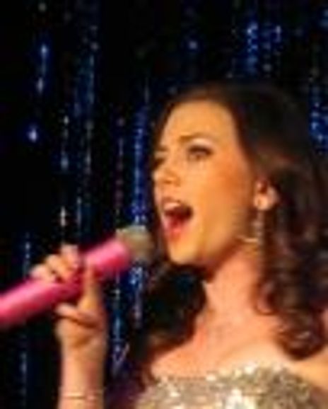 Sarah Elle Daniels Headshot