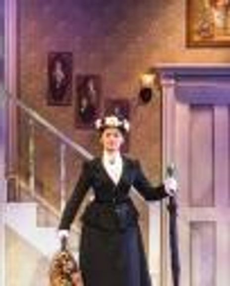 Rebecca Kostell Headshot