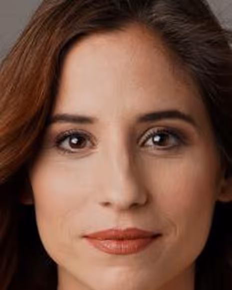Teresa Ferrer Headshot