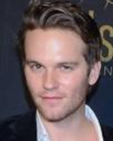 Calli Buetow Walden Headshot