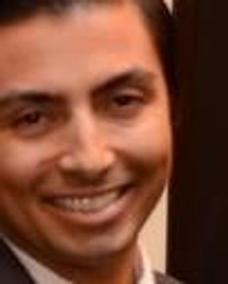 Shaun Taylor Headshot