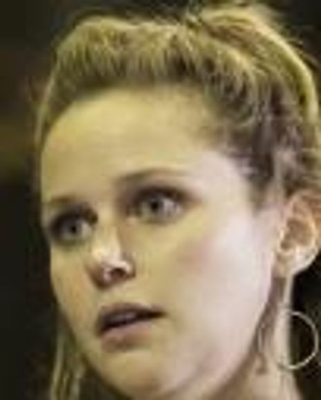 Louise Calf Headshot