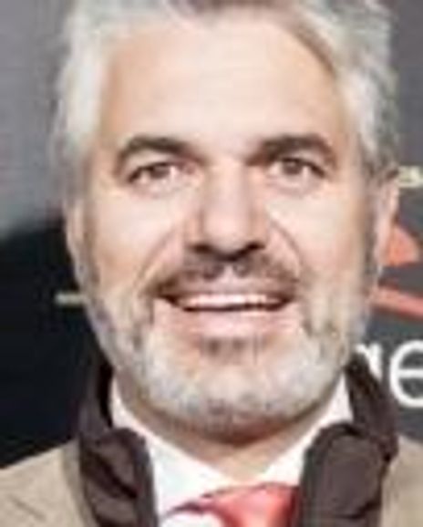 Agustin Bravo Headshot