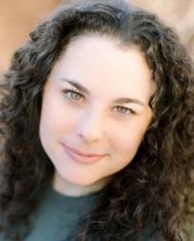Cassandra Dupler Headshot