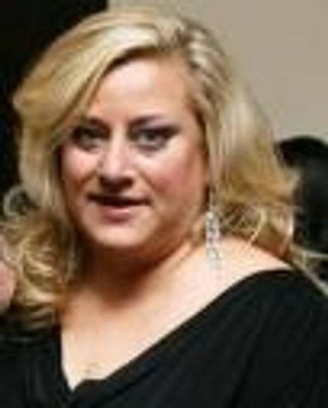 Madeleine Donovan Headshot