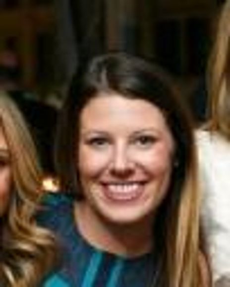 Kim Majewski Headshot