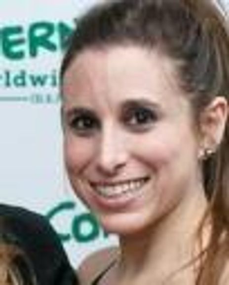 Vanessa LeWinter Headshot