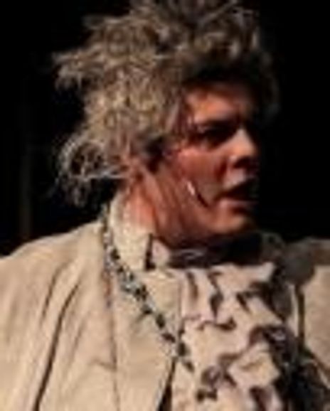 Matthew Flores Headshot