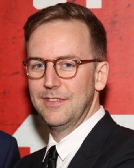 Duncan MacMillan Headshot