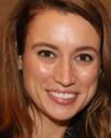 Libby Ewing Headshot