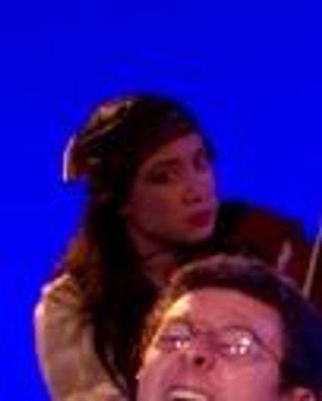 Tina Nguyen Headshot