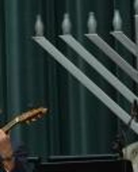 Dmitri Zisl Slepovitch Headshot