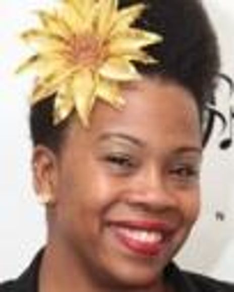 Hollie Wright Headshot