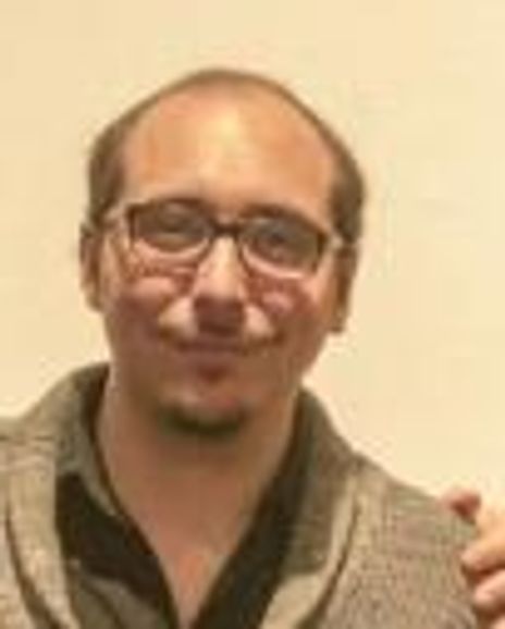 Travis Stuebing Headshot