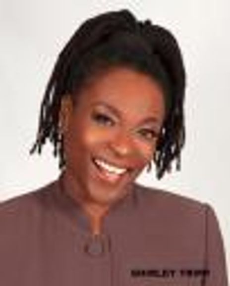 Susie McGiver-Ewing Headshot