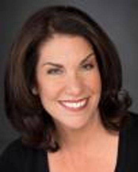 Julie Ann Stevens Headshot