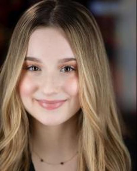 Grace Pitts Headshot