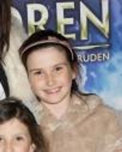 Lily Ancona Headshot